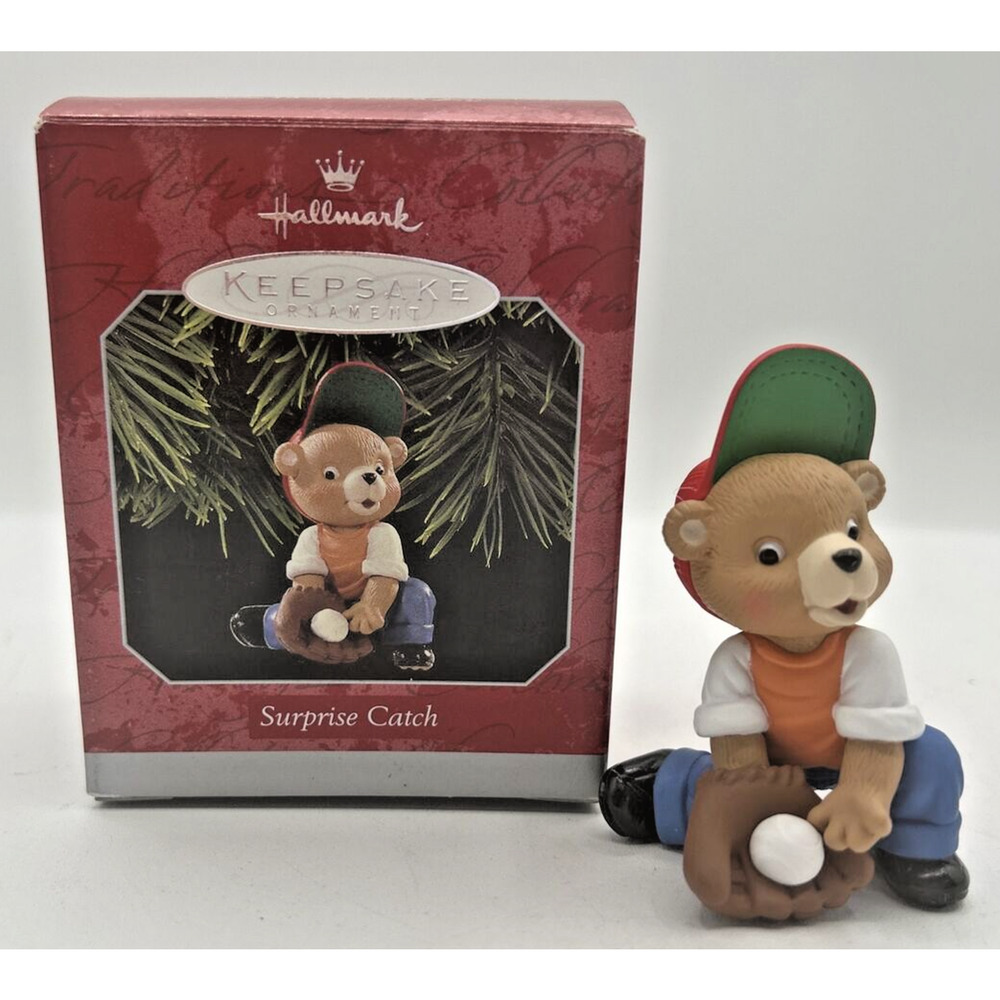 Hallmark Keepsake Ornament Surprise Catch 1998 U47